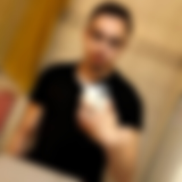 Alex20 (26) aus Essen
