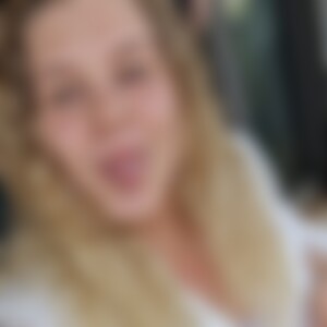 Dom1n1ka (26) aus Rostock