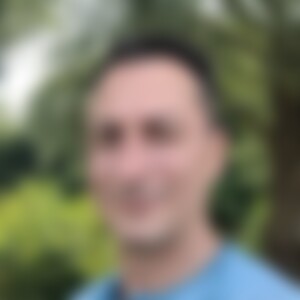 Homi (48) aus Kierspe