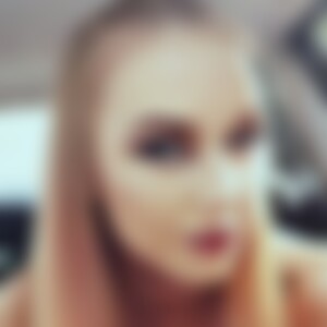 Antoniafeline (27) aus Mölln