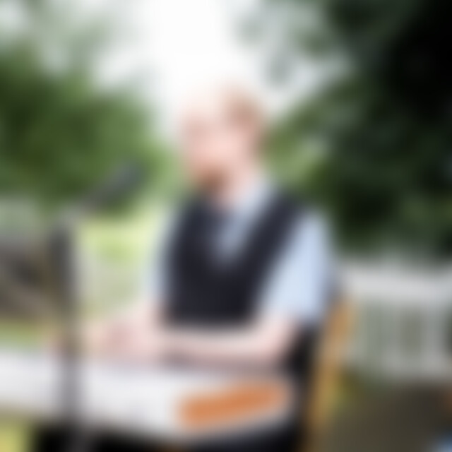 VSimon (33) aus Hilchenbach