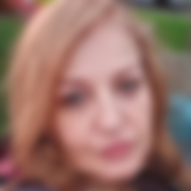 katerine (63) aus Wiesbaden