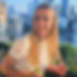 jennii (28) aus Pfungstadt