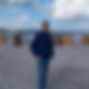 Momo29 (24) aus Remscheid