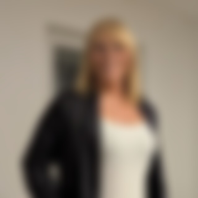 Adriana68 (57) aus Würzburg