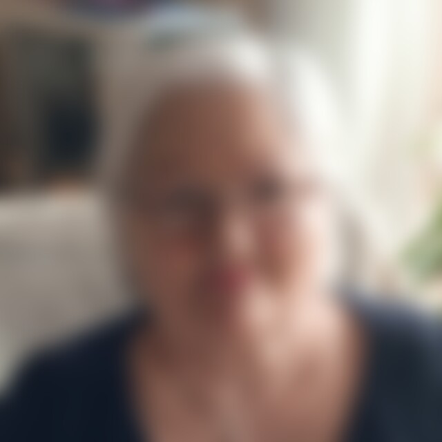 Celia (80) aus GREVENBROICH