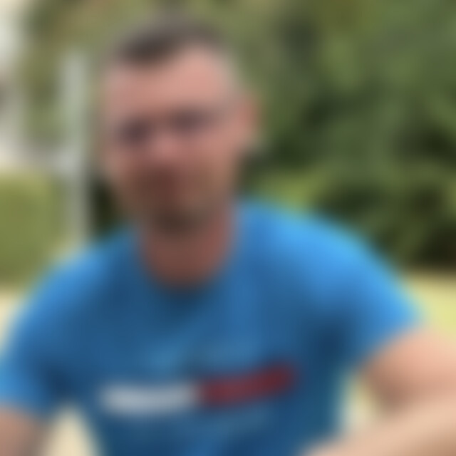 Stimmi (40) aus Ebersdorf