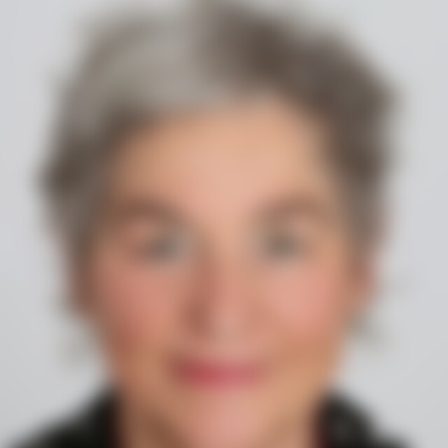 RIEKA (69) aus Bitte wählen