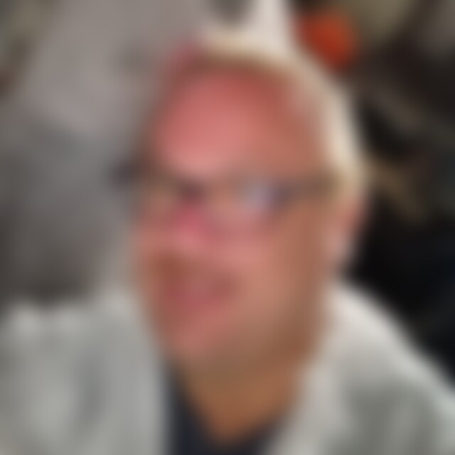 Hollunder (44) aus Gründau