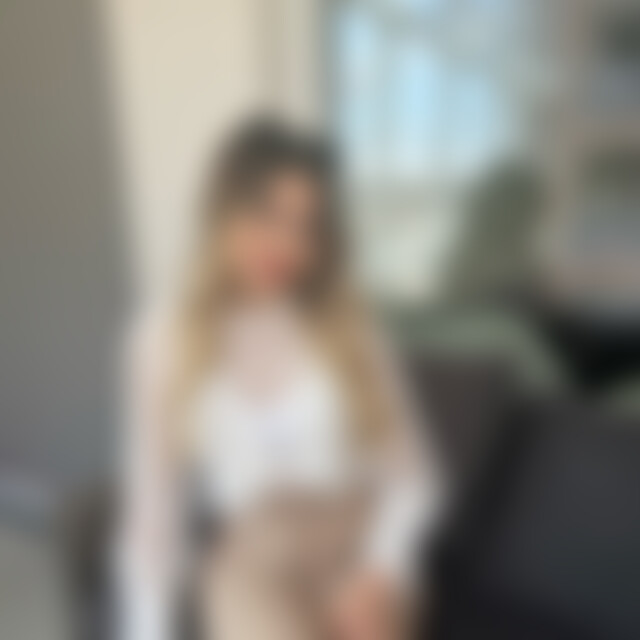 Wickygko (25) aus Hannover