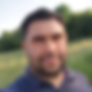 Artur23 (40) aus Gießen