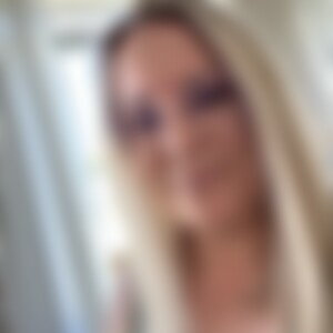 Jaezmin (46) aus Meeder
