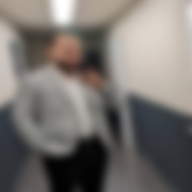 Robert4 (28) aus Berlin