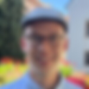 Nikothenormal (28) aus München