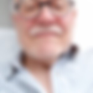 tomiwi (73) aus Uhldingen-Mühlhofen