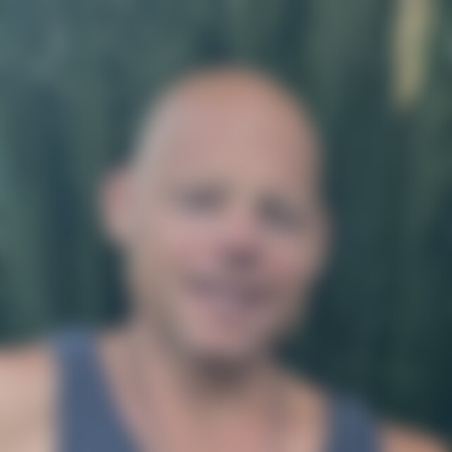 Luk (45) aus Frauenfeld