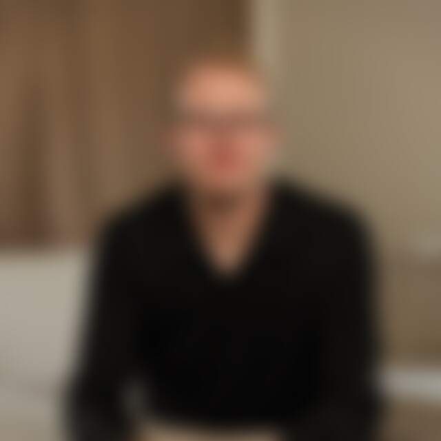 jschllr (22) aus Moormerland
