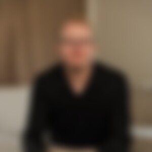 jschllr (22) aus Moormerland