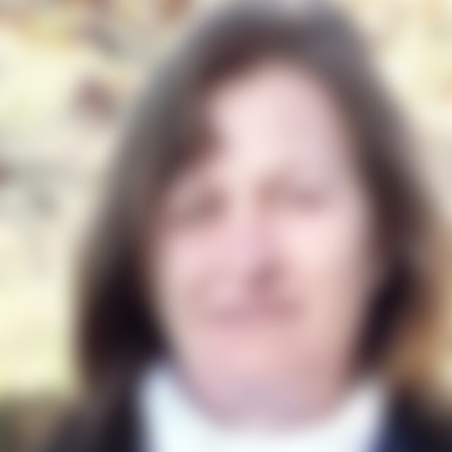 Elisabeta58 (61) aus Winnenden