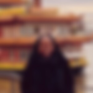 Ellee (33) aus Bonn