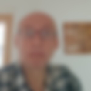 Jouwe (62) aus Calbe