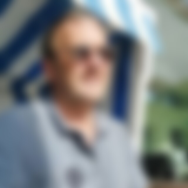 Perhonen (60) aus Aurich