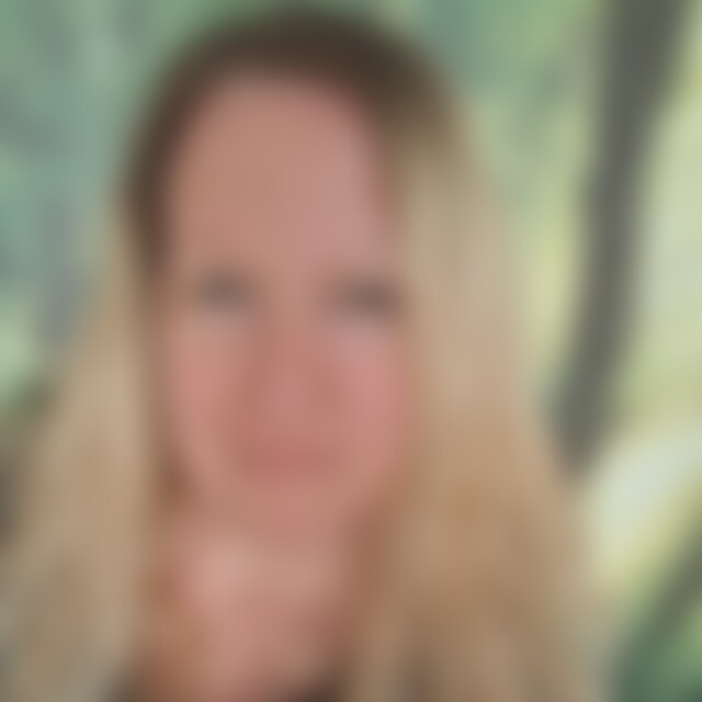 FortyOneSmile (43) aus Lemgo