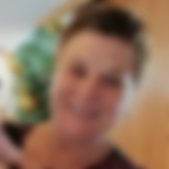 Ilke24 (69) aus Rutesheim