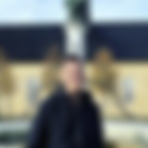 Jonathan2211 (24) aus Dresden