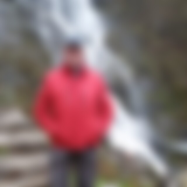 Bernie (66) aus Gärtringen