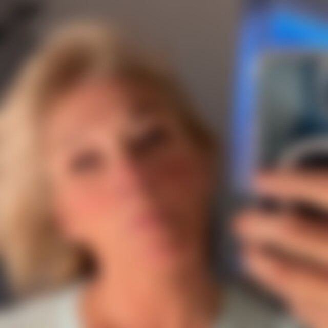 Reba (55) aus Stössing