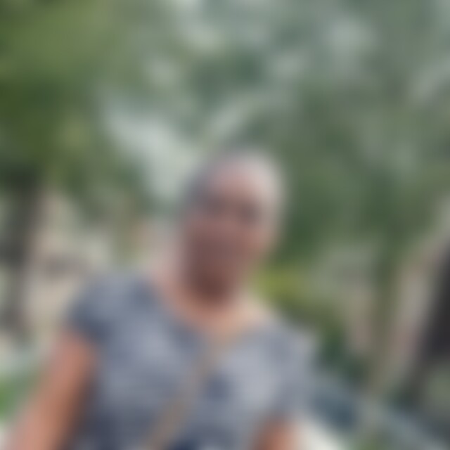 Estherb (46) aus Berlin