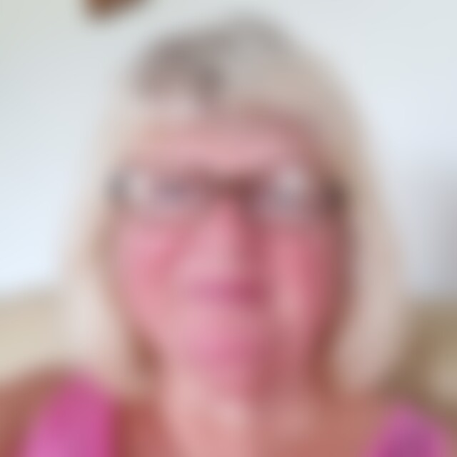 Ellimarina (72) aus Mittelhessen