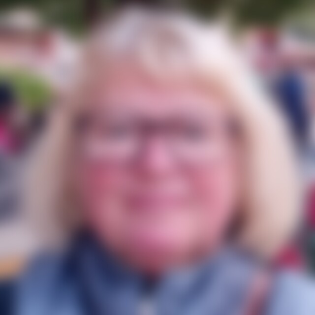 Ellimarina (72) aus Mittelhessen