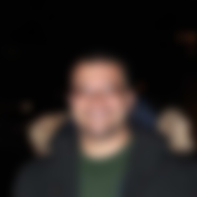 Mony22 (37) aus Essen
