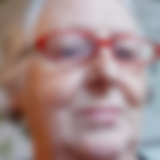 Ronneli (64) aus Bad Berleburg