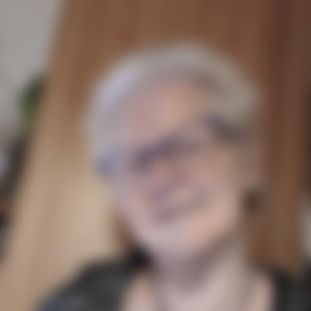 Hilu (74) aus Leer