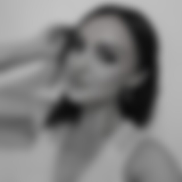Eleanor (44) aus Hiddenhausen