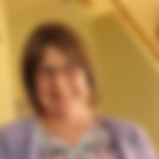Emilia (65) aus Suhr