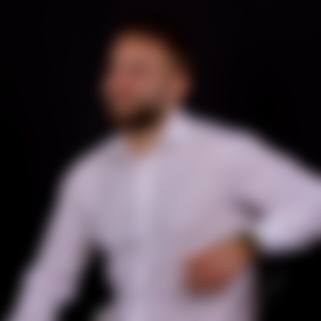 TiZi (28) aus Bottrop