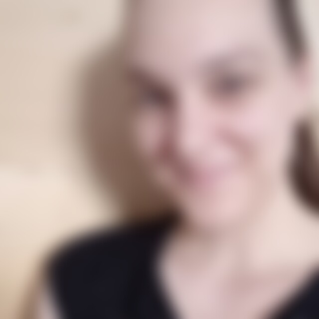 Ara (32) aus Pracht
