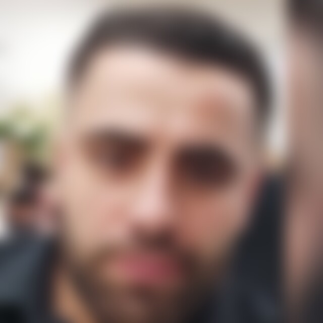 Afrin (29) aus Bondorf
