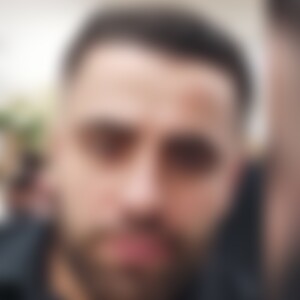 Afrin (29) aus Bondorf