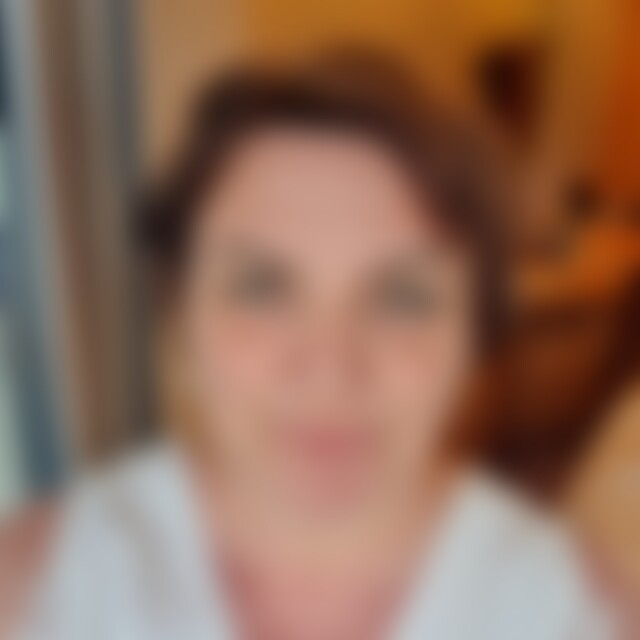 Lyka77 (49) aus Freiburg im Breisgau