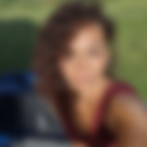 Oengi (35) aus Iserlohn