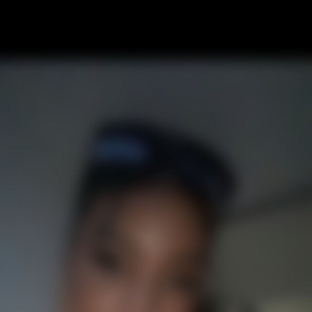 Myalizjane (19) aus Düsseldorf