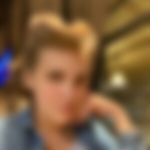 Simbelmyne (27) aus Utrecht