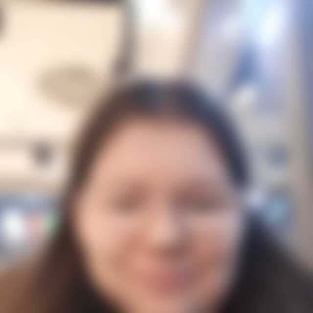 EvelineLuise (32) aus Wiesbaden