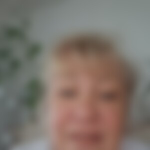 Alenka (65) aus Darmstadt