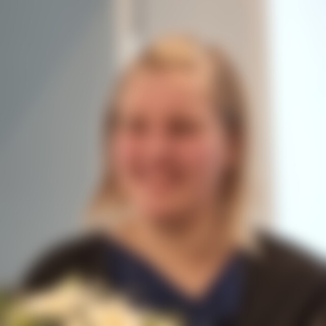 violaa (22) aus Detmold